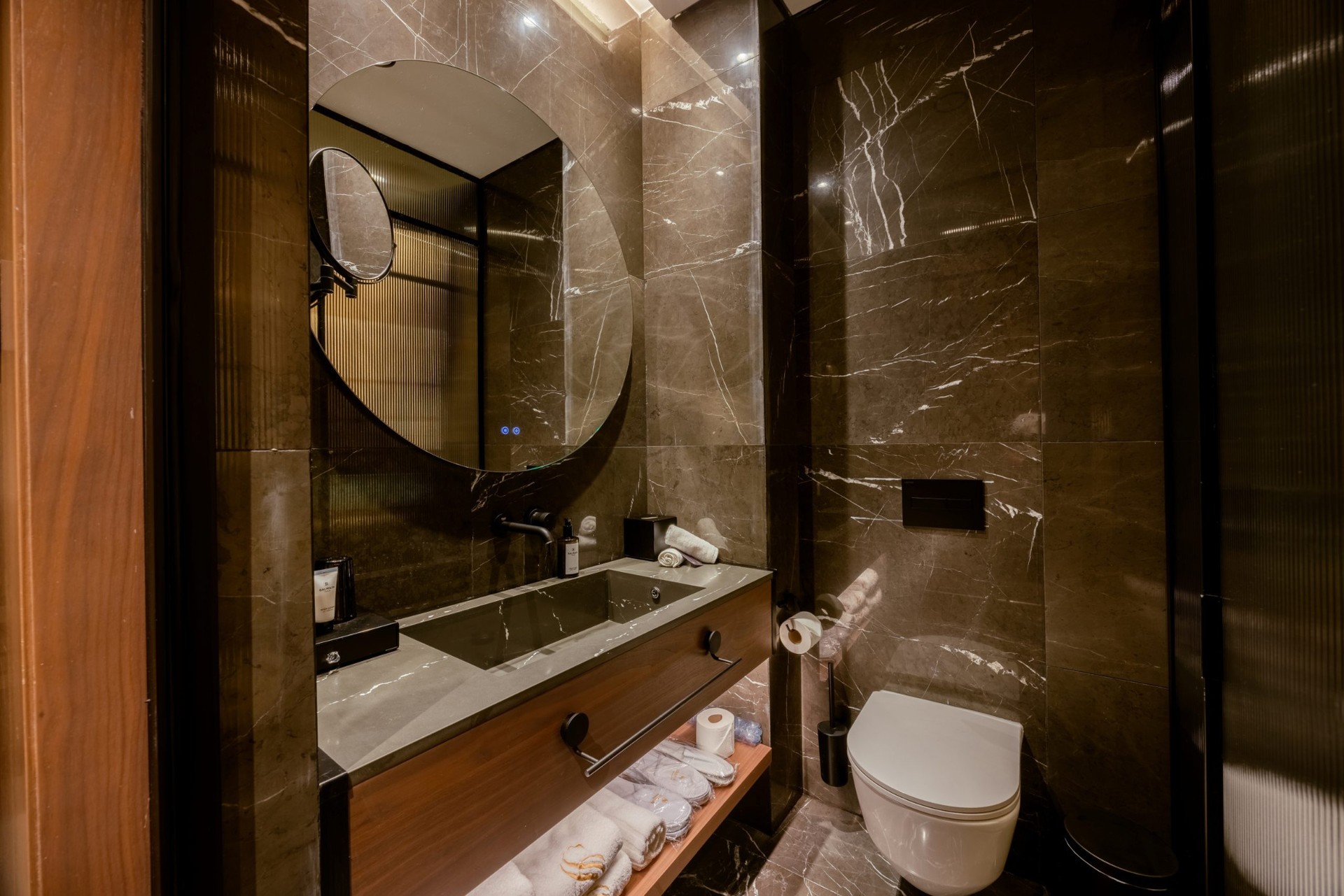 dji-hotel-9813